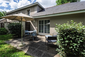 t2 à la location -   49400  SAUMUR, surface 38 m2 location t2 - UBI275875035
